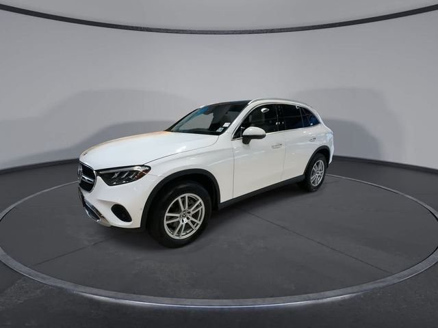 2023 Mercedes-Benz GLC 300