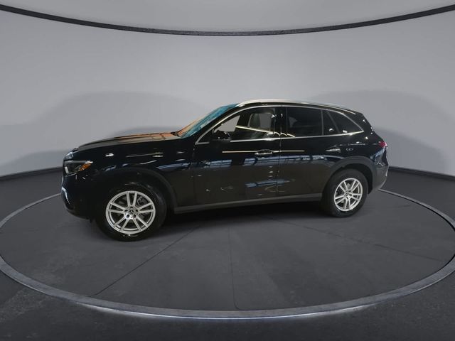 2023 Mercedes-Benz GLC 300