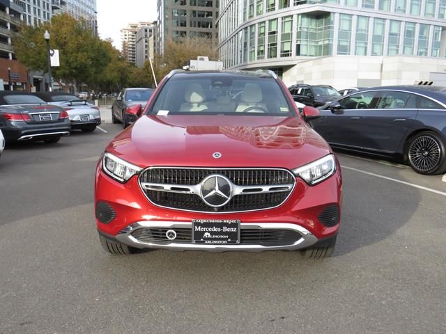 2023 Mercedes-Benz GLC 300