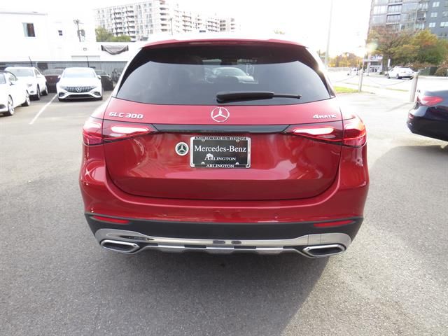 2023 Mercedes-Benz GLC 300