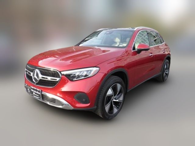 2023 Mercedes-Benz GLC 300