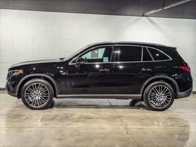 2023 Mercedes-Benz GLC 300