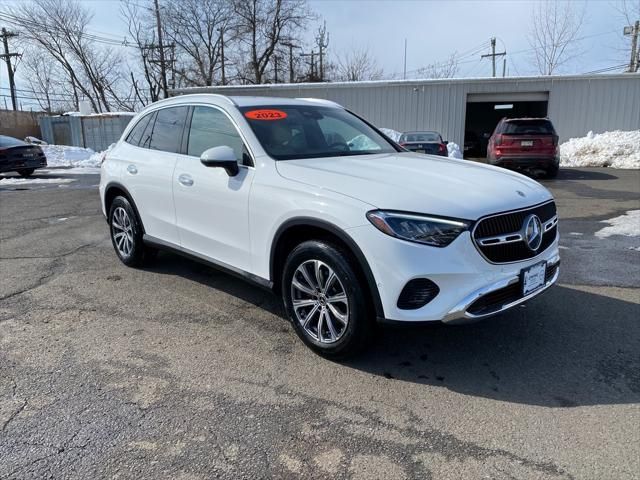 2023 Mercedes-Benz GLC 300
