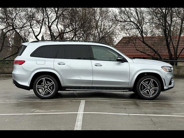 2023 Mercedes-Benz GLS 450