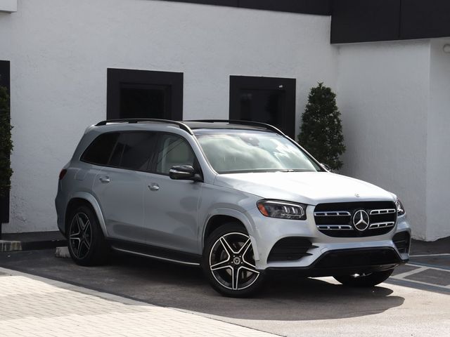 2023 Mercedes-Benz GLS 450