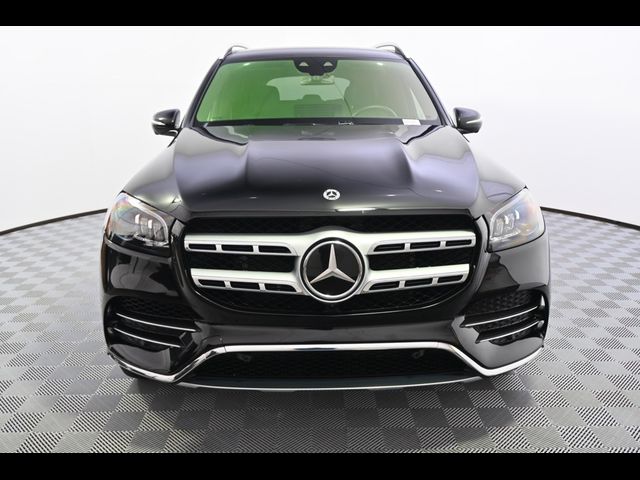 2023 Mercedes-Benz GLS 580
