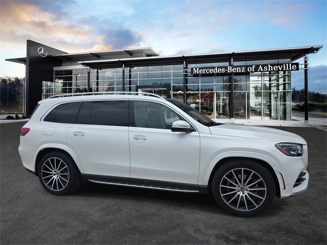 2023 Mercedes-Benz GLS 580