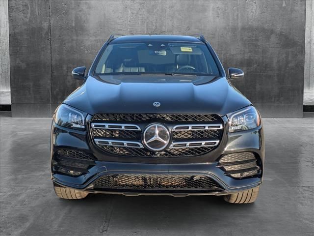 2023 Mercedes-Benz GLS 580