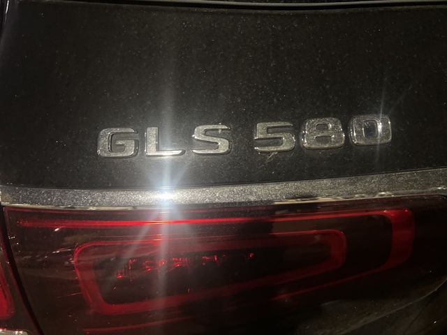 2023 Mercedes-Benz GLS 580