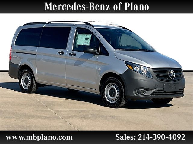 2023 Mercedes-Benz Metris Base