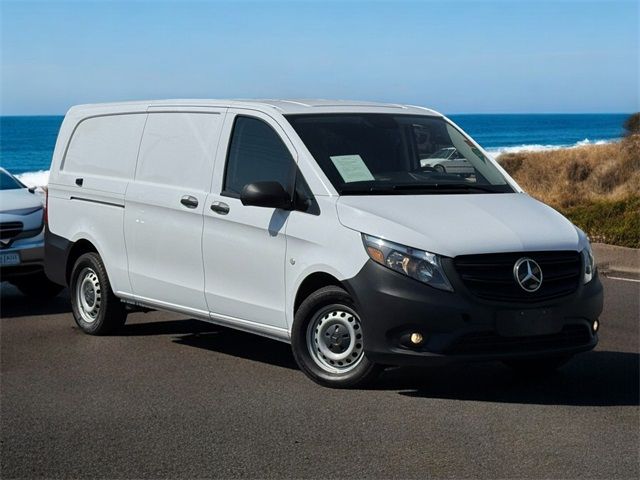 2023 Mercedes-Benz Metris Base