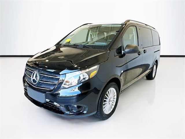 2023 Mercedes-Benz Metris Base