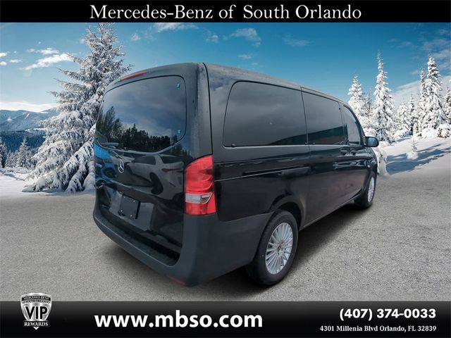 2023 Mercedes-Benz Metris Base