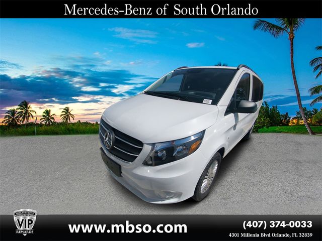 2023 Mercedes-Benz Metris Base