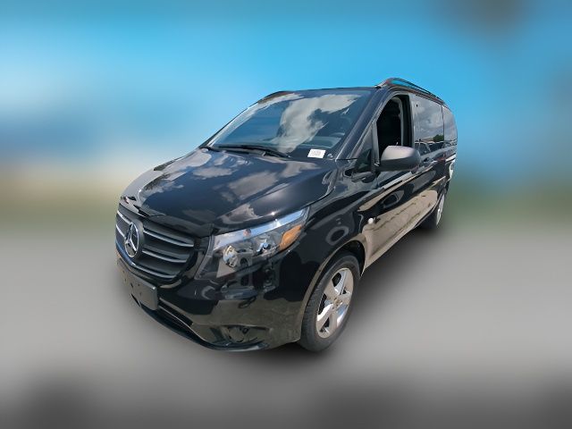 2023 Mercedes-Benz Metris Base