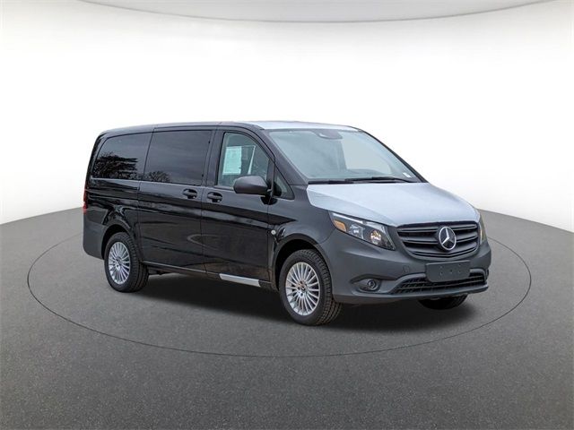2023 Mercedes-Benz Metris Base