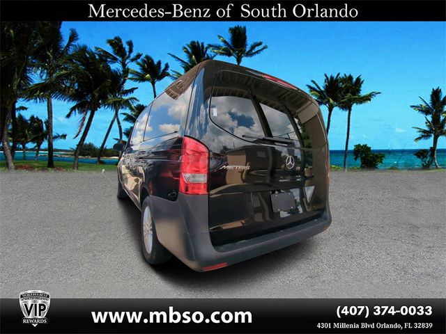 2023 Mercedes-Benz Metris Base