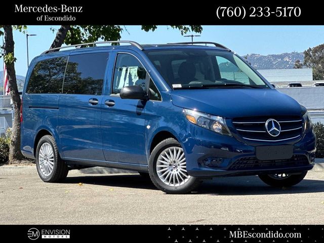 2023 Mercedes-Benz Metris Base