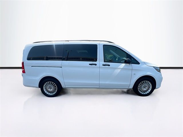 2023 Mercedes-Benz Metris Base