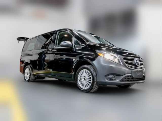 2023 Mercedes-Benz Metris Base