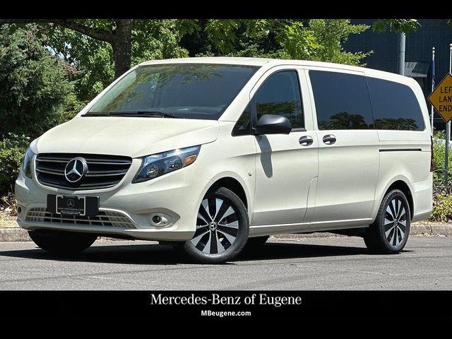 2023 Mercedes-Benz Metris Base