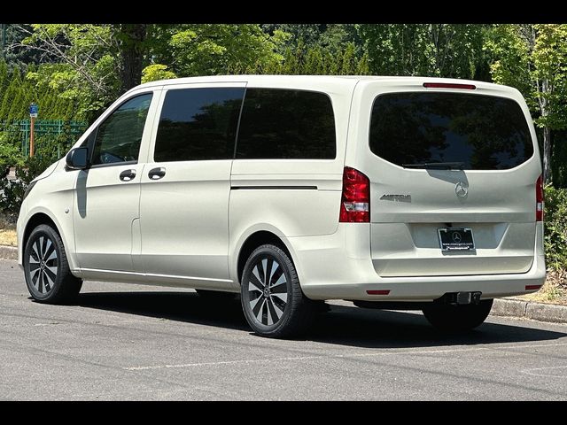 2023 Mercedes-Benz Metris Base