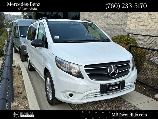 2023 Mercedes-Benz Metris Base