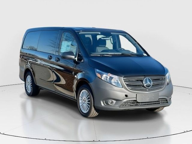 2023 Mercedes-Benz Metris Base