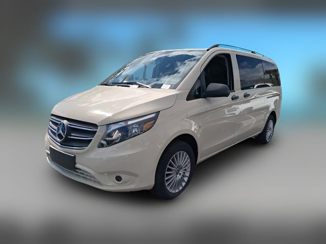 2023 Mercedes-Benz Metris Base