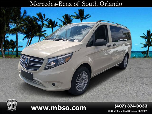 2023 Mercedes-Benz Metris Base