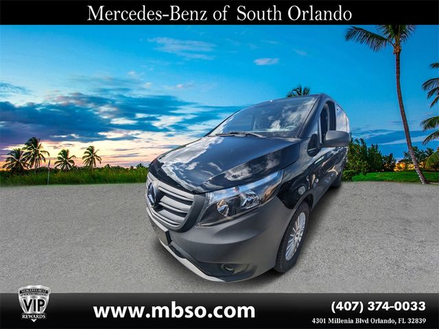 2023 Mercedes-Benz Metris Base