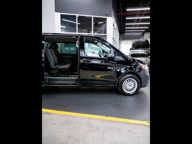 2023 Mercedes-Benz Metris Base