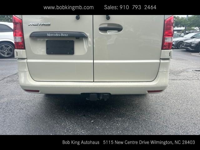 2023 Mercedes-Benz Metris Base