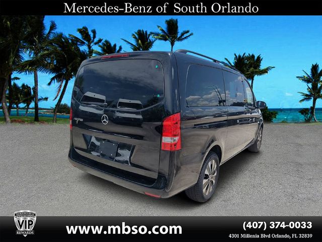 2023 Mercedes-Benz Metris Base