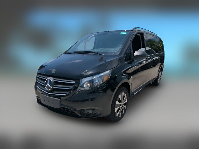 2023 Mercedes-Benz Metris Base