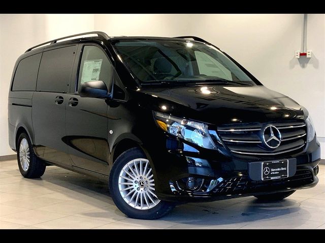 2023 Mercedes-Benz Metris Base