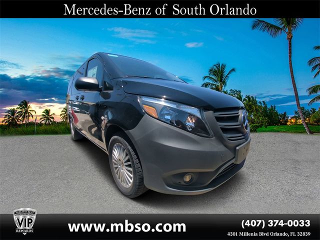 2023 Mercedes-Benz Metris Base