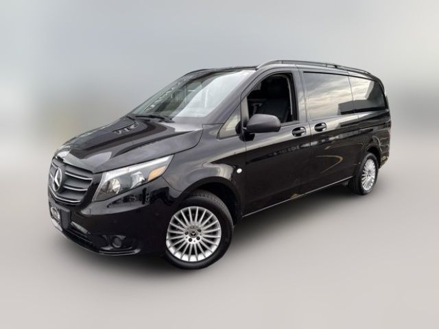 2023 Mercedes-Benz Metris Base