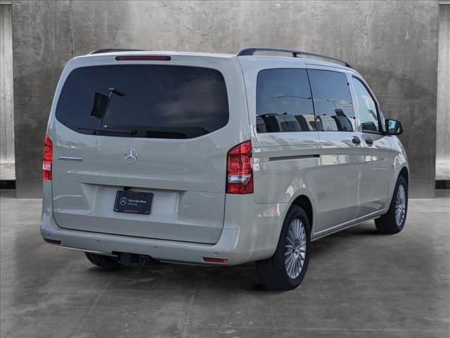 2023 Mercedes-Benz Metris Base