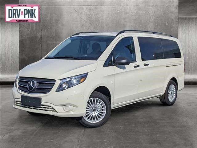 2023 Mercedes-Benz Metris Base