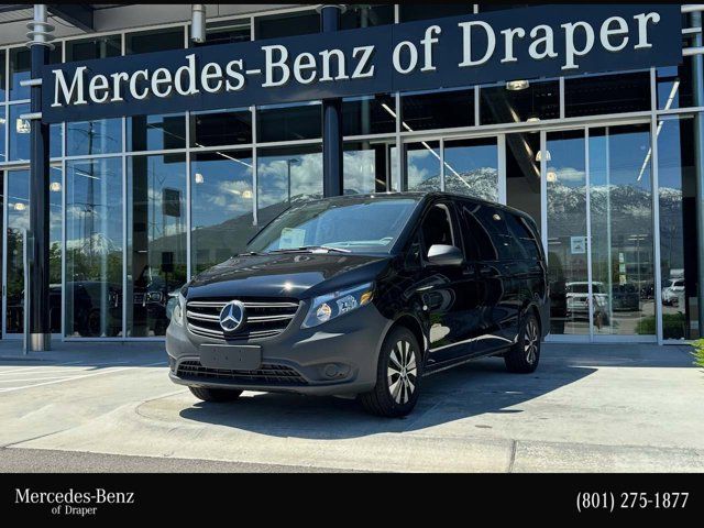 2023 Mercedes-Benz Metris Base