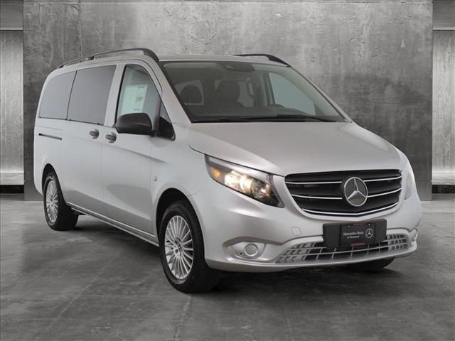 2023 Mercedes-Benz Metris Base