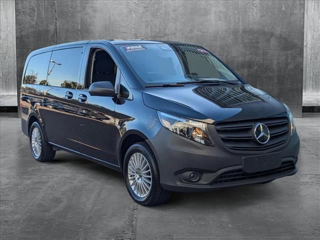 2023 Mercedes-Benz Metris Base