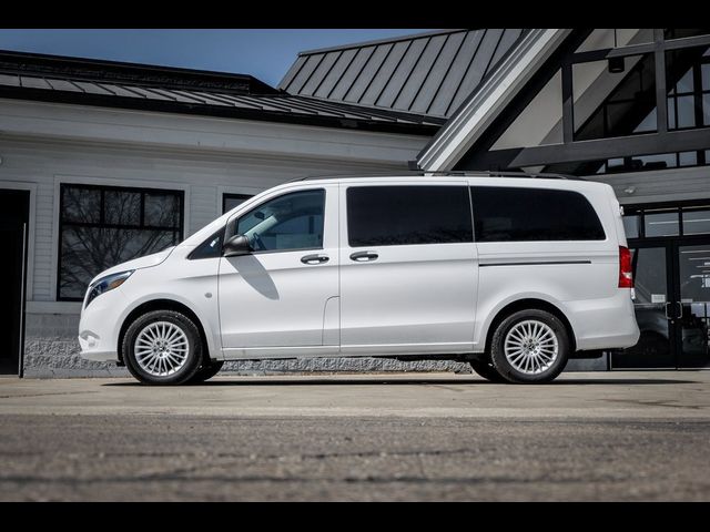 2023 Mercedes-Benz Metris Base