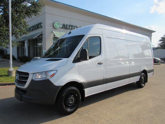 2023 Mercedes-Benz Sprinter Cargo