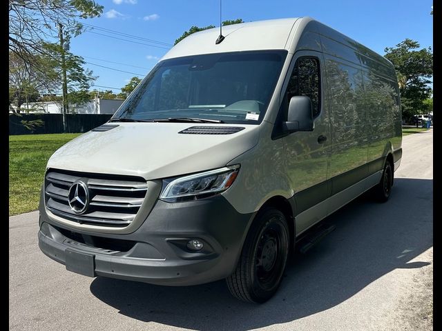 2023 Mercedes-Benz Sprinter Base