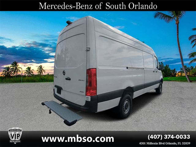 2023 Mercedes-Benz Sprinter Cargo