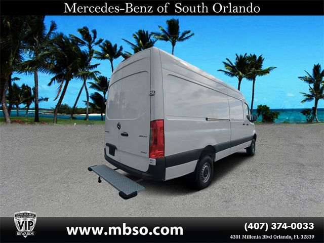 2023 Mercedes-Benz Sprinter Cargo