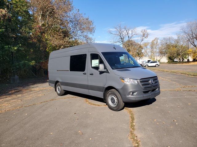 2023 Mercedes-Benz Sprinter Base