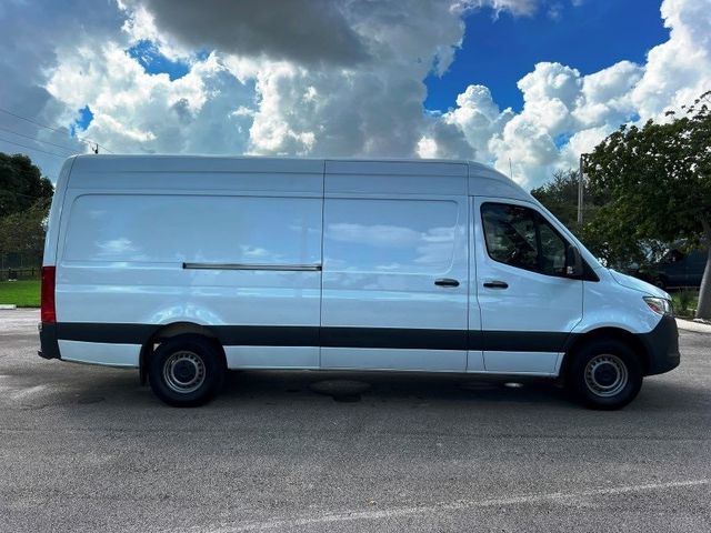 2023 Mercedes-Benz Sprinter Cargo